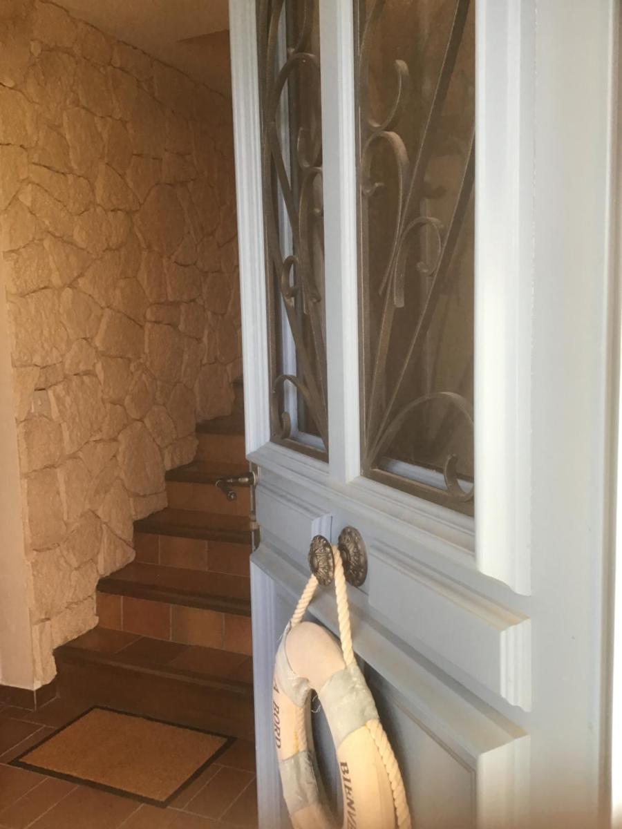 Clos des Cailloux - Housity