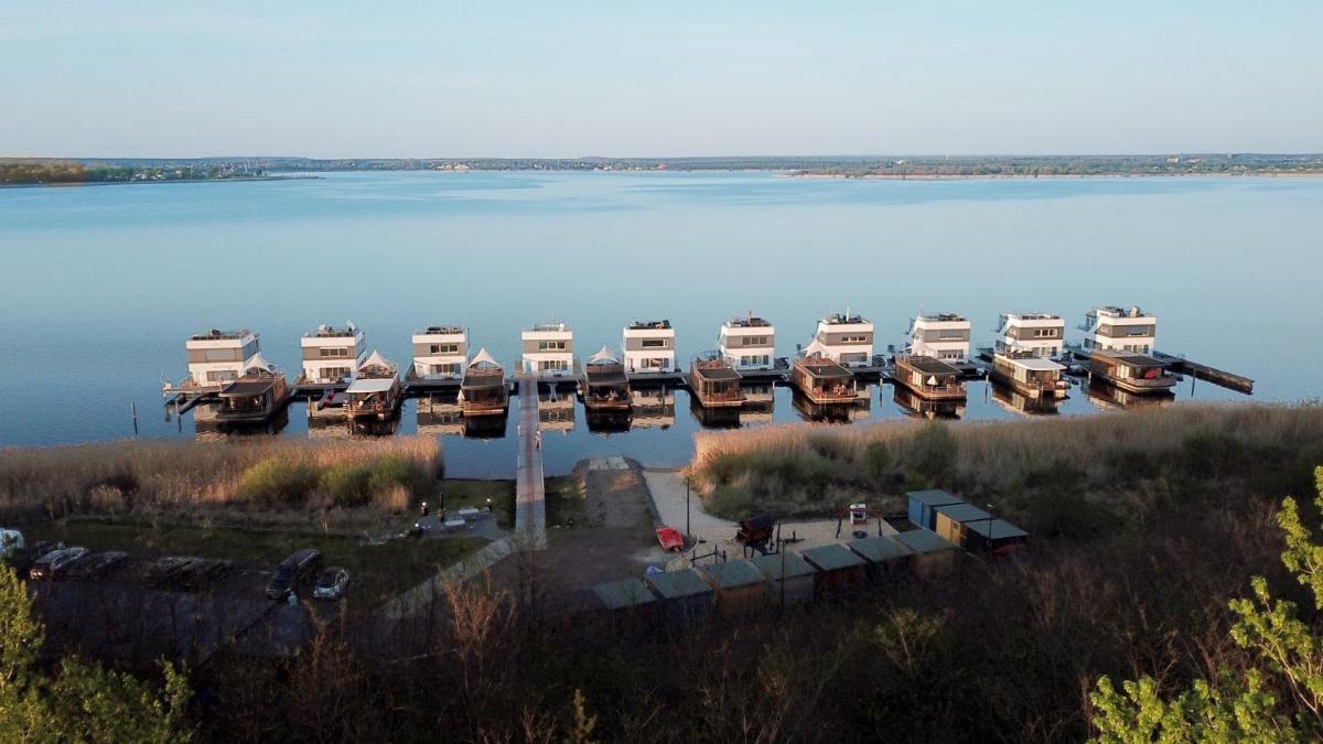 Suitetrails - Hausboot Elandi