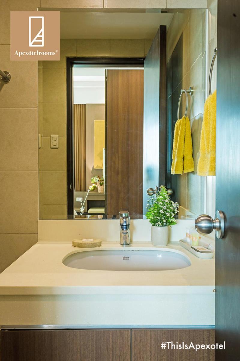 Suitetrails - Affordable Apartment Ayala Luxury Furnished Padgett Place Cebu