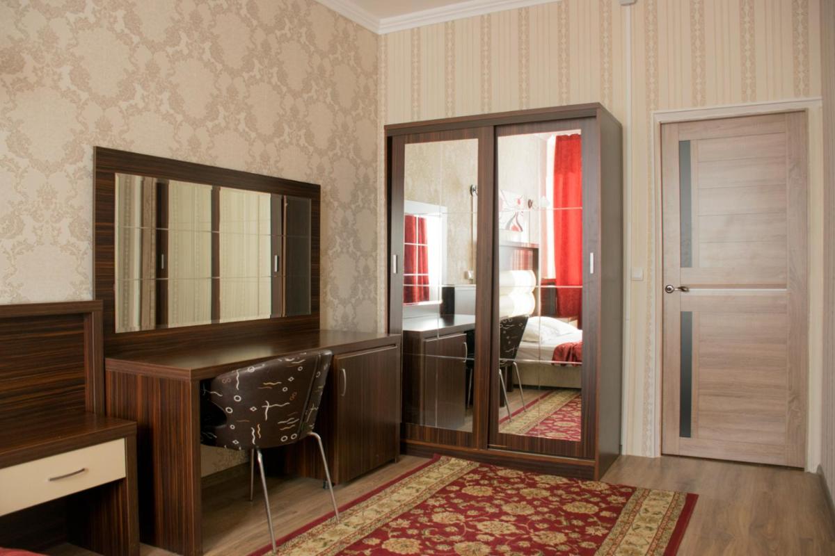 Astana Hotel - Housity