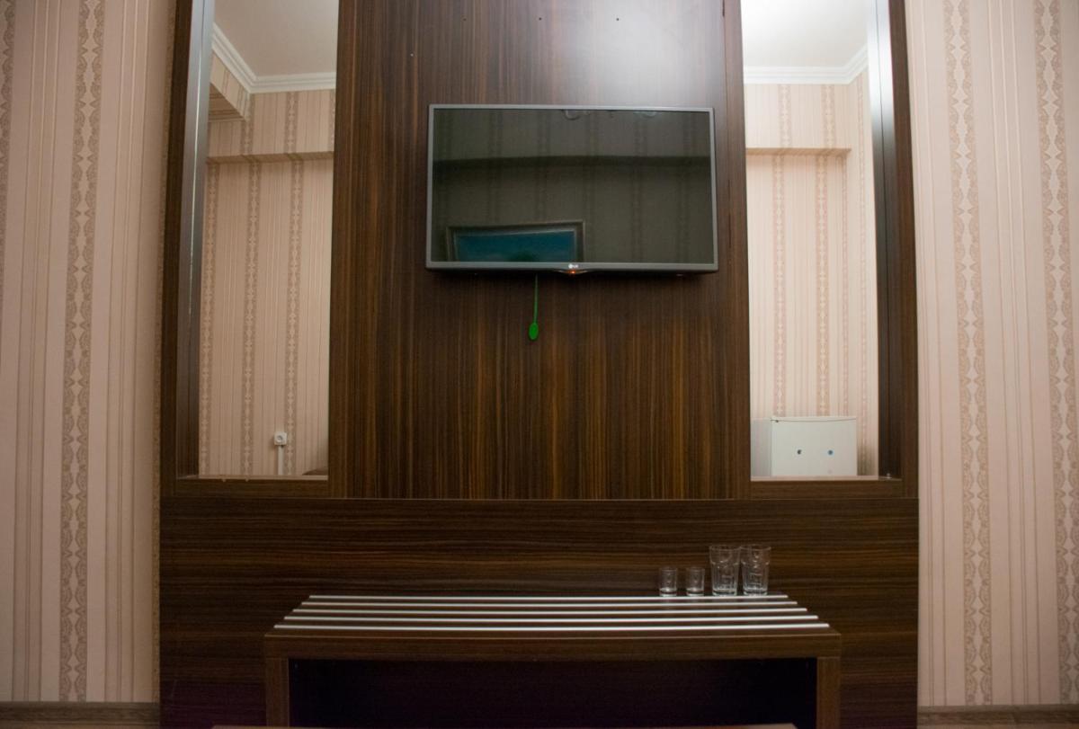 Astana Hotel - Housity