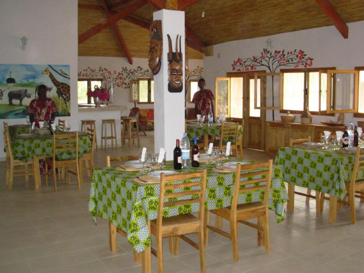 le baobab de nianing - Housity