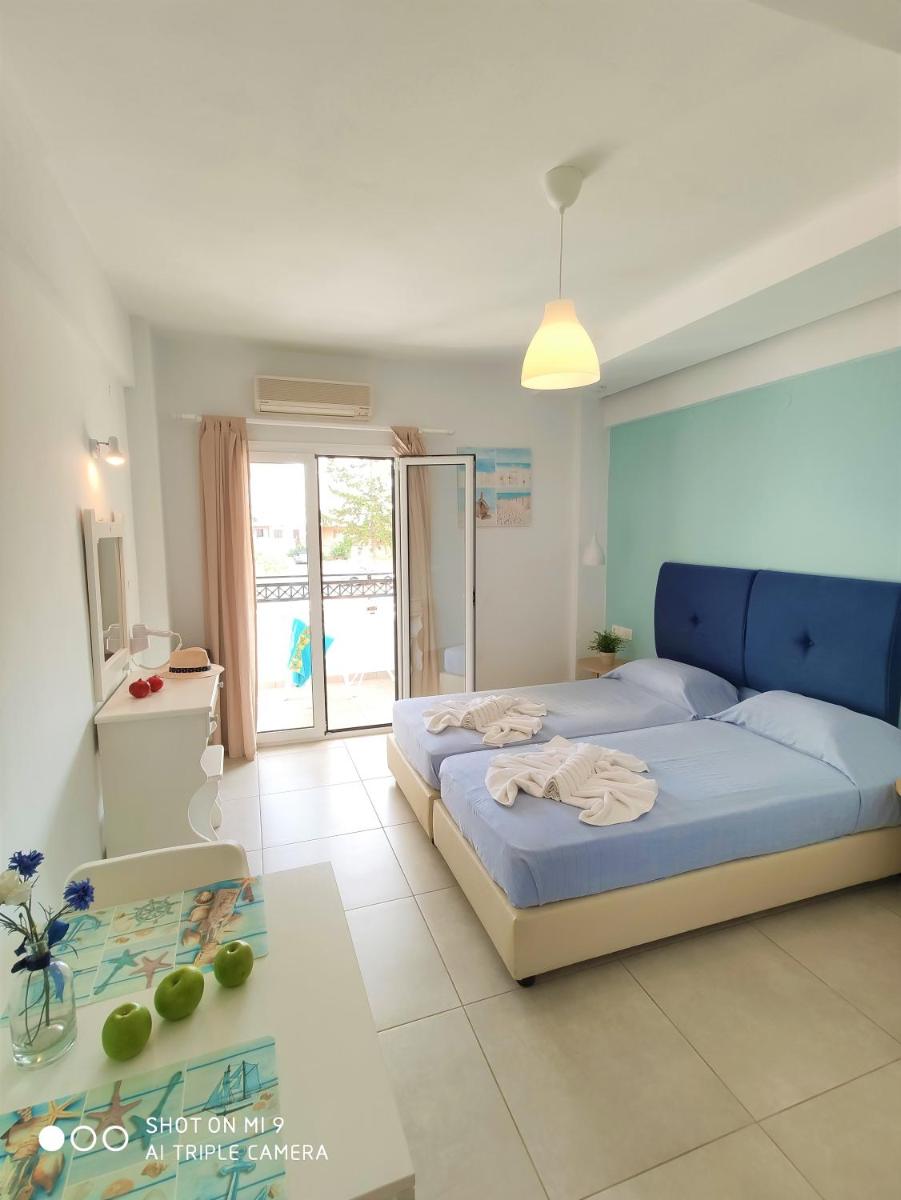 Kostas Apartments - Housity