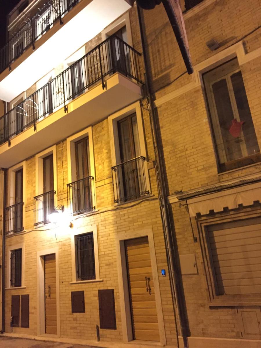 Domus Regina - Housity
