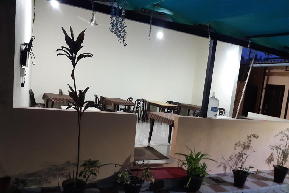 Sri Nandini Guest House - Housity