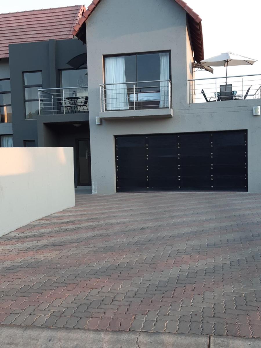 Leloko937 - Housity