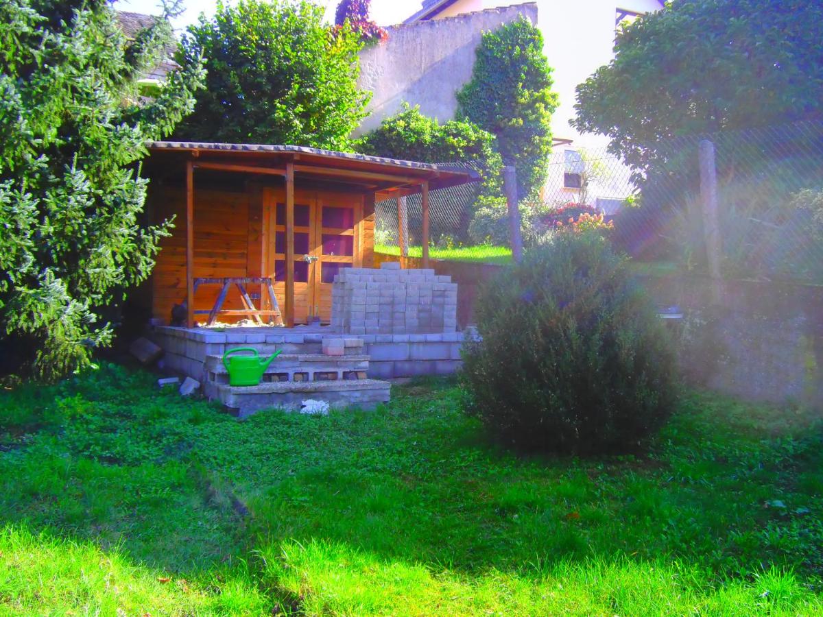 Dach-Studio-Runkel Schadecker Straße 6 - Housity