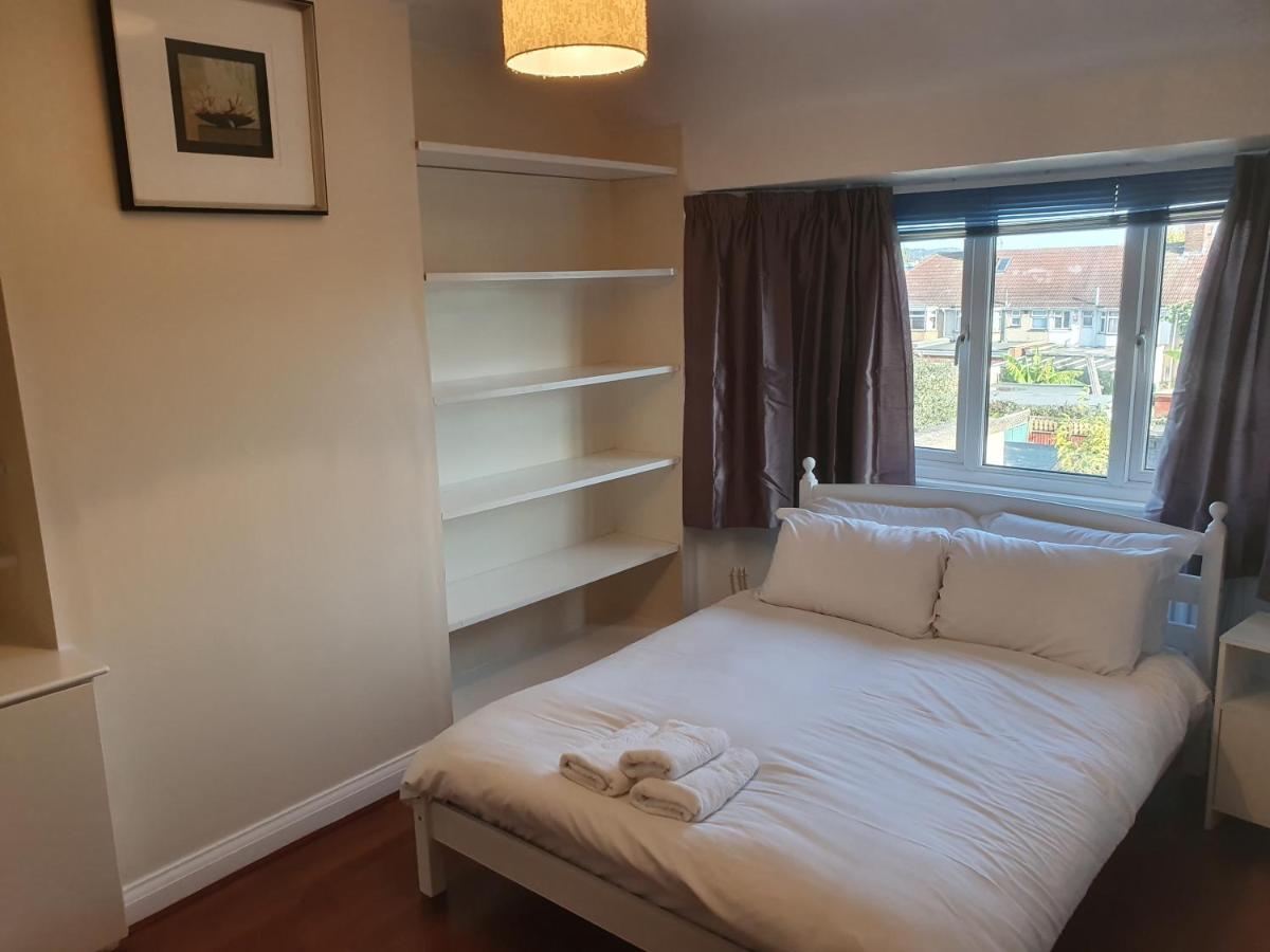 Elegant house 10 minutes walk to wembley stadium - Housity