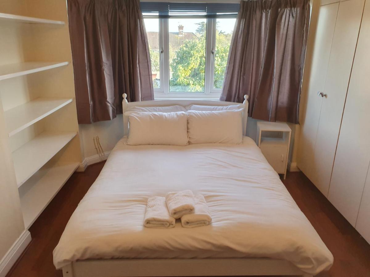 Elegant house 10 minutes walk to wembley stadium - Housity