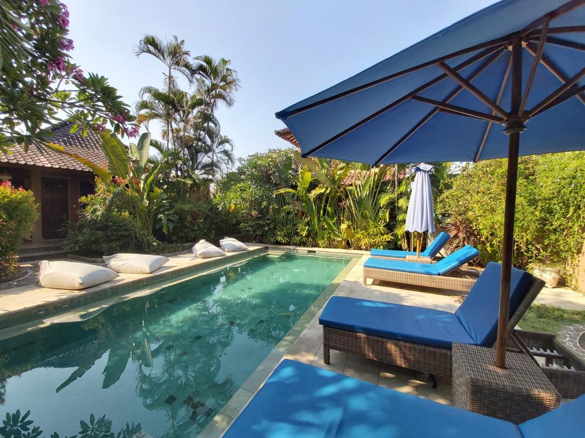 Cafe Wayan Cottages Senggigi - Housity