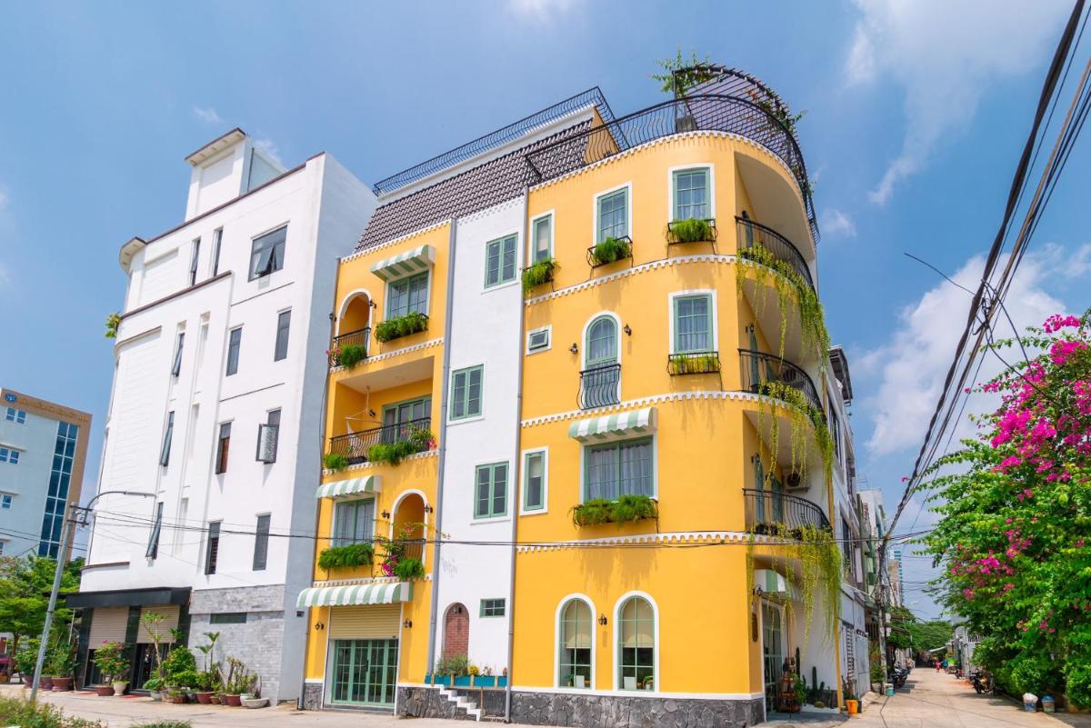NẮNG House - Housity