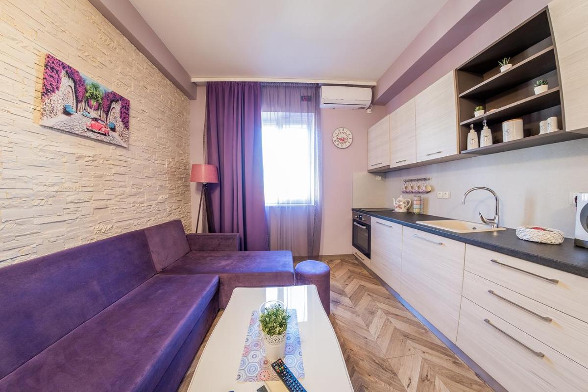 Sofia Violet Life Apartment - Housity