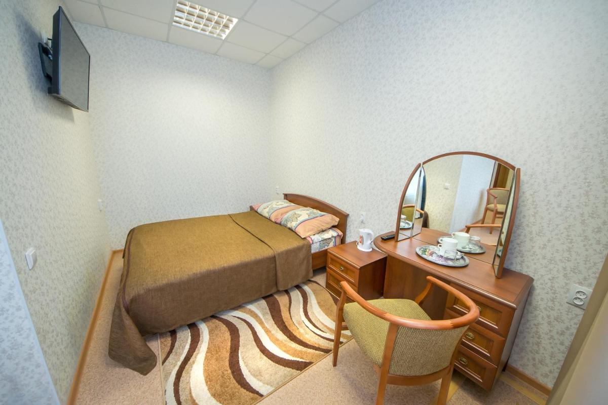 Sosnovy Bor Hotel - Housity