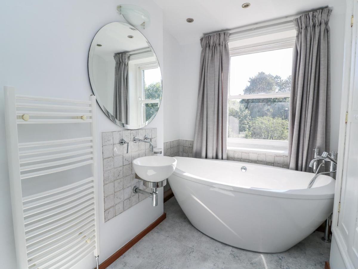 The Pheasantry - Housity