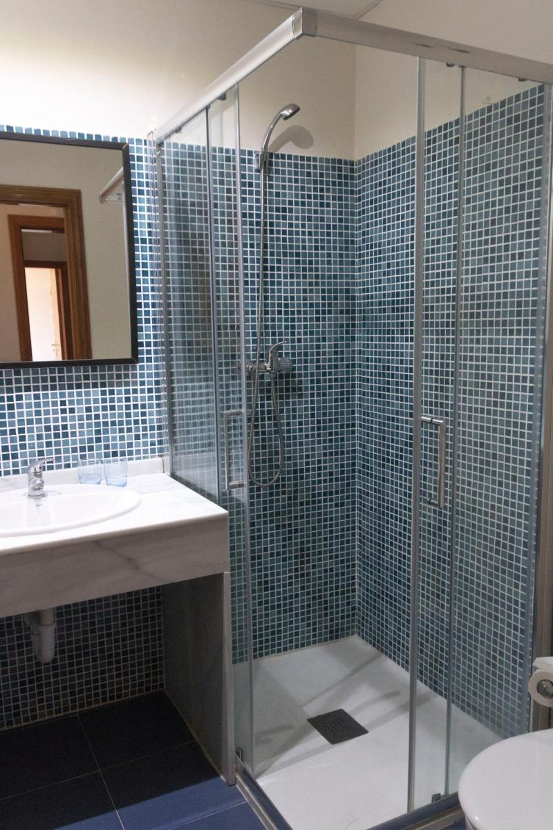 Hotel Rural Luna Llena - Housity
