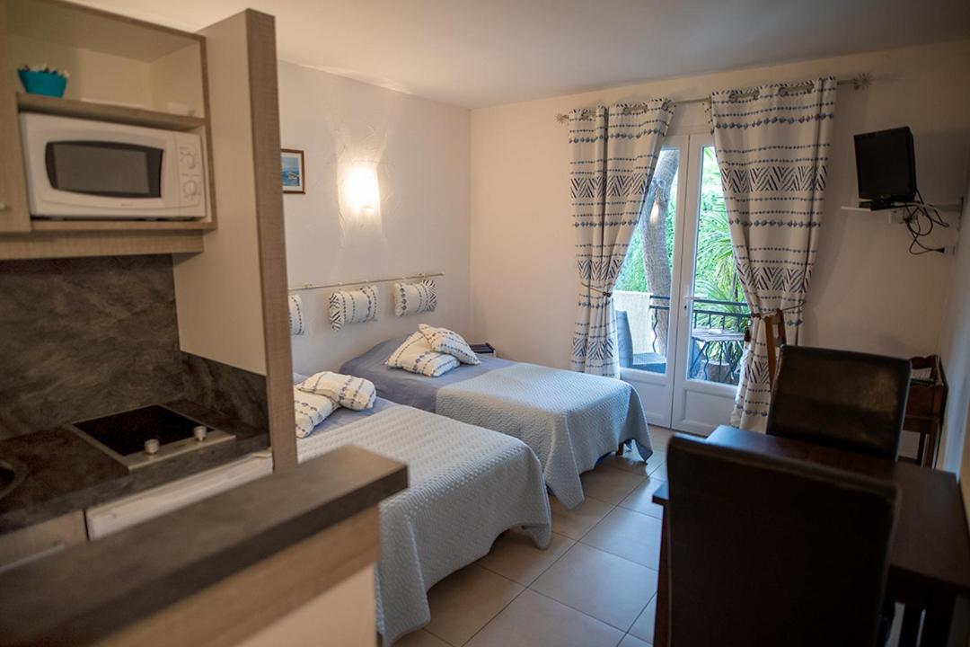 La Bastide des Pins - Housity