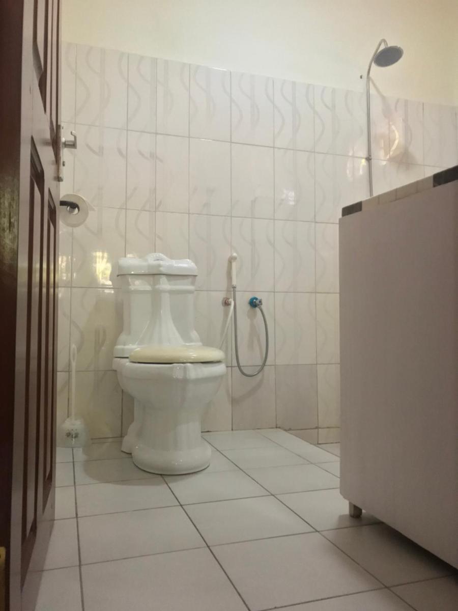 Le Parlour - Housity