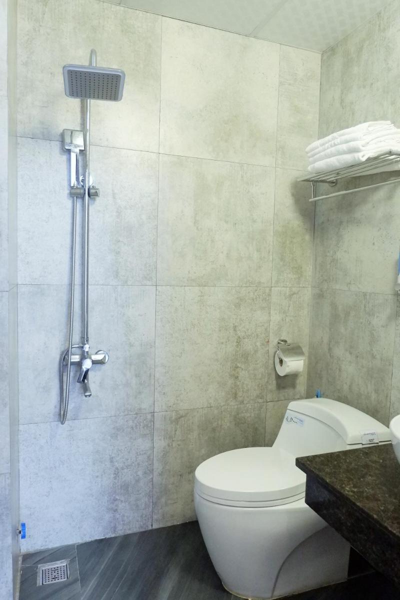 Anh Duc Hotel - Hizvo
