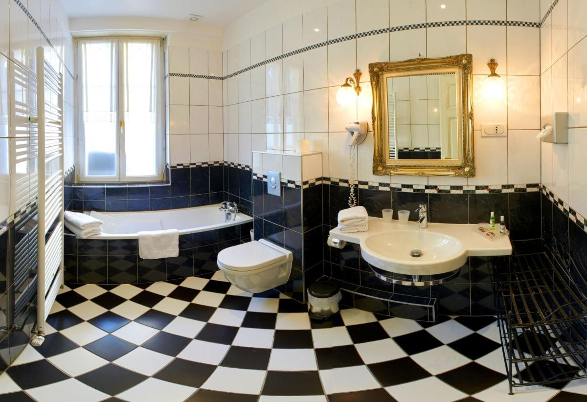 Hotel Restaurant Du Parc - Housity
