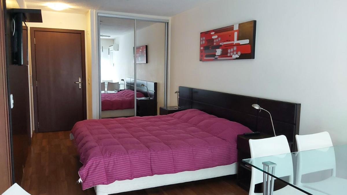 Relax En POCITOS a metros del Mar - Housity