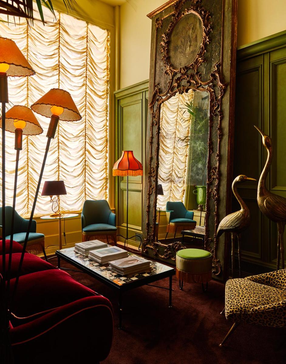 The Siren Hotel - Housity