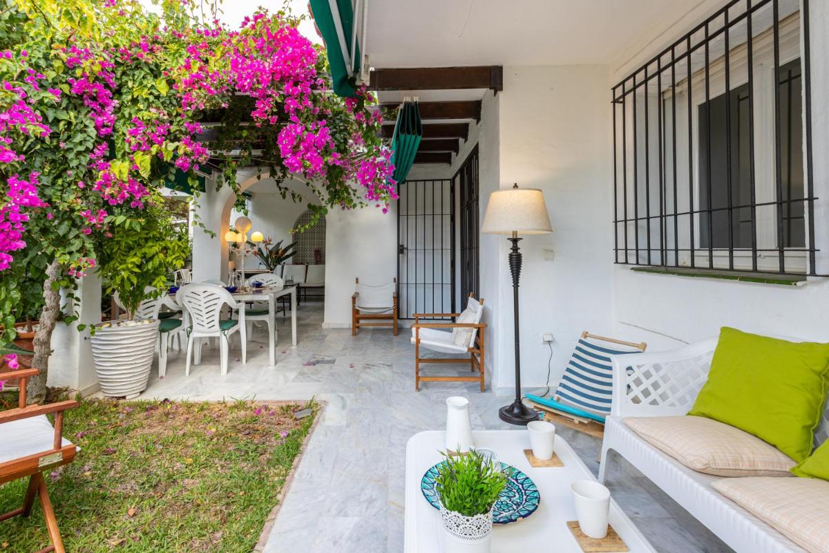 Suitetrails - Lunamar 63 Apartment by GHR Rentals