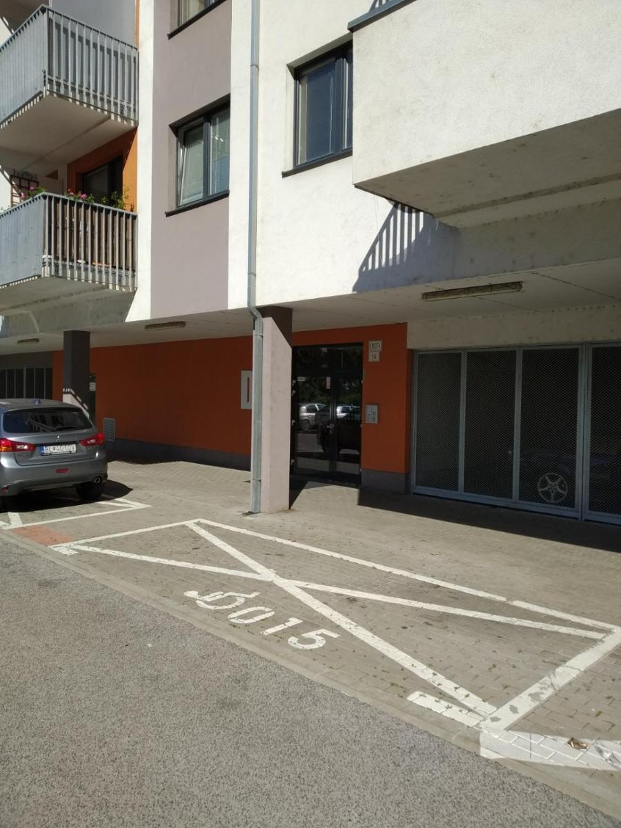 Suitetrails - Brand new apartment. Parking spot included!