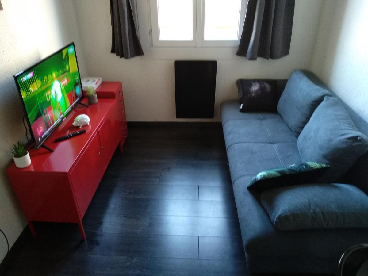 Suitetrails - Duplex vieux port appartement complet 4 couchages climatisé entire apartment 2 beds for 4 persons