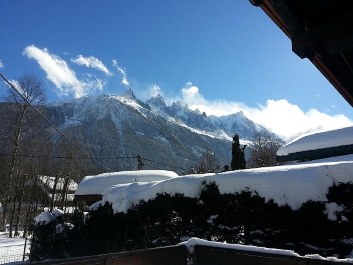 Chalet Les Lupins - Housity