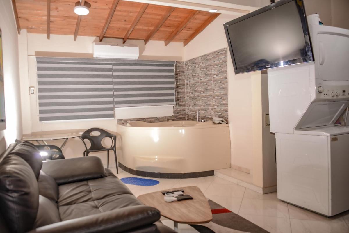 Suitetrails - Poblado Brownstone