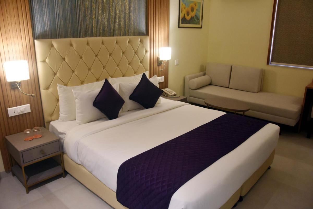 Abbott Hotel - Housity