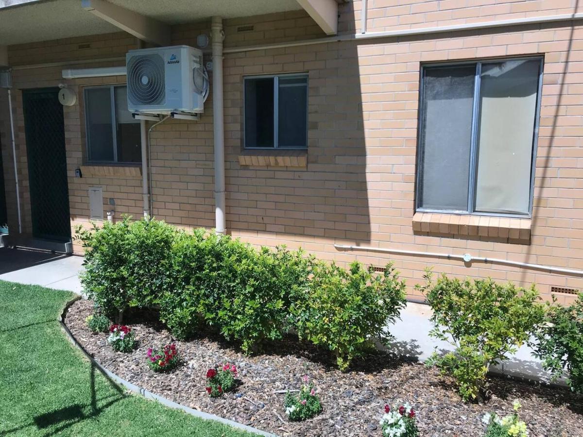 Stay in spacious, homely unit in prestigious area - Housity
