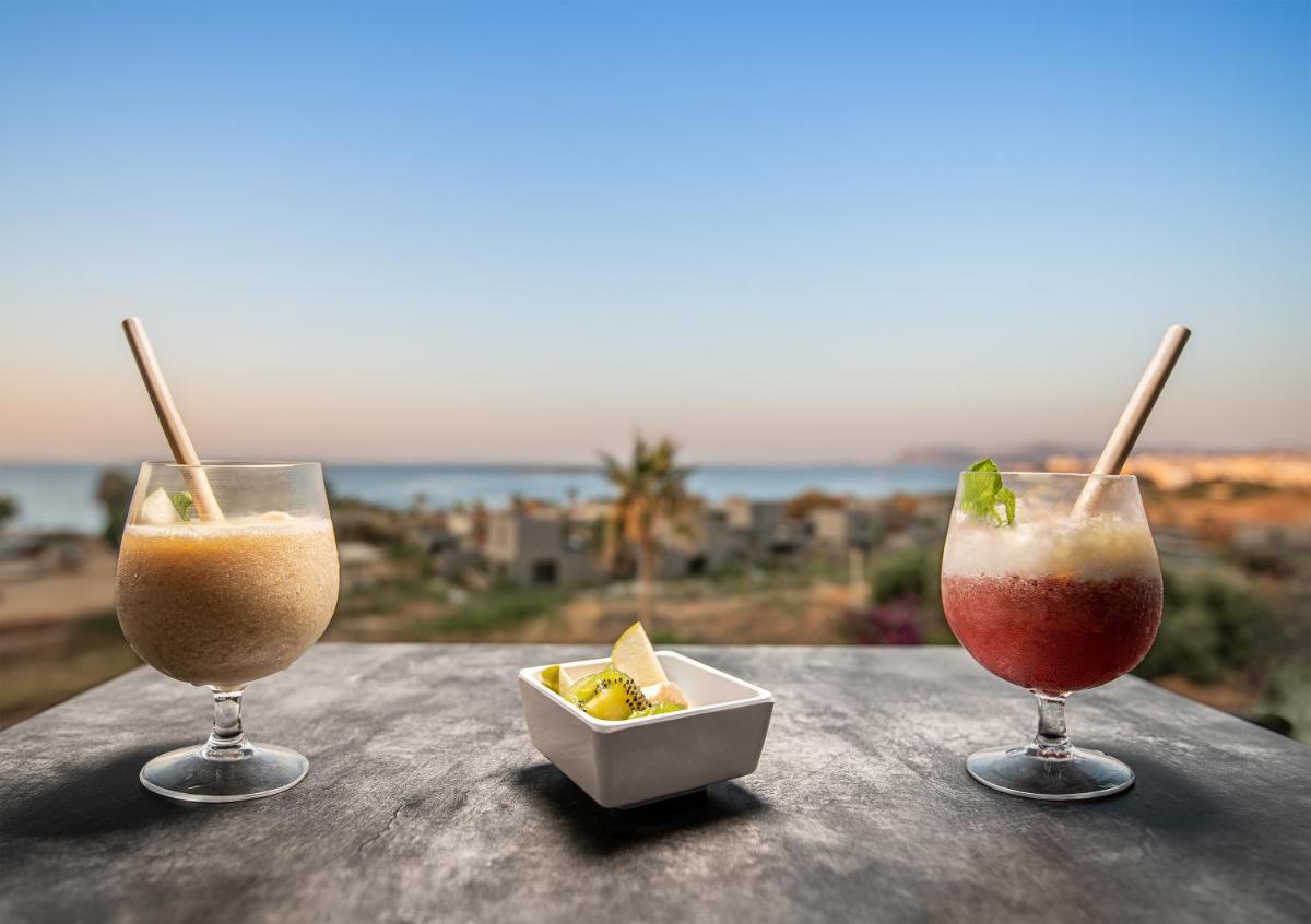 Sea View Hotel & Apartments - Housity