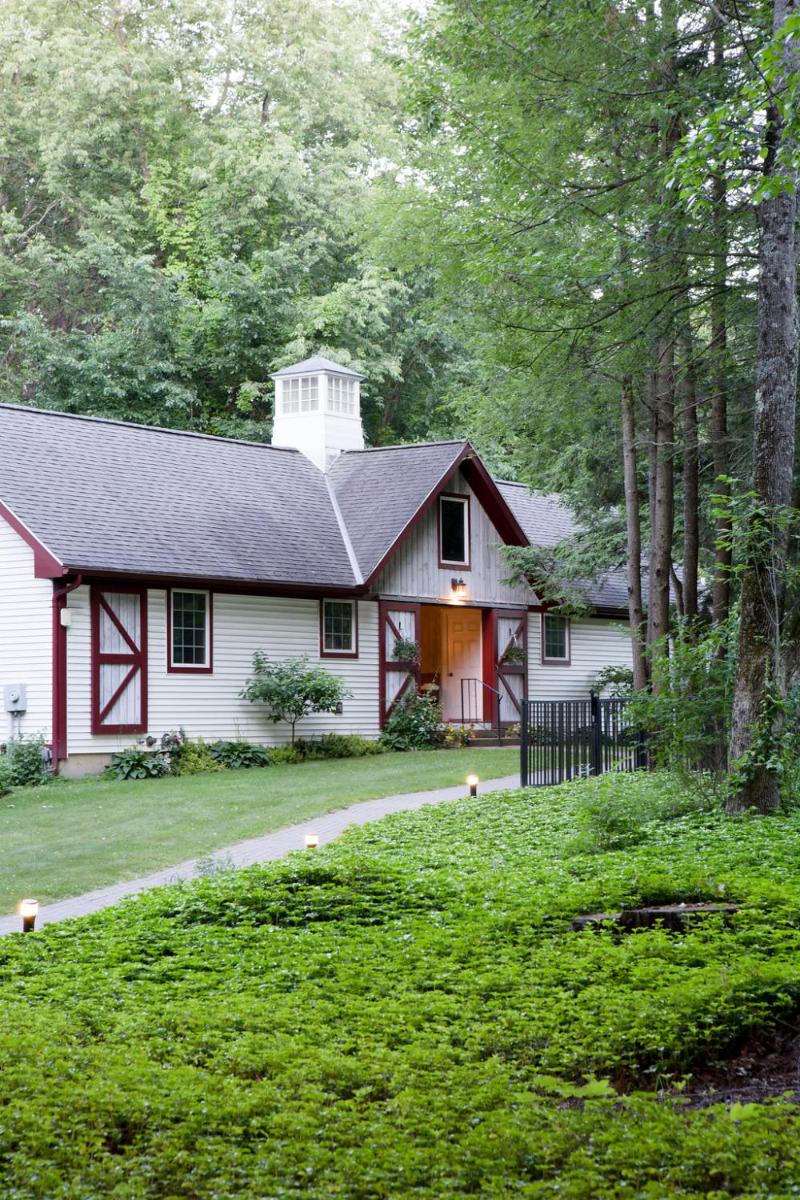 The Inn at Stockbridge - Housity