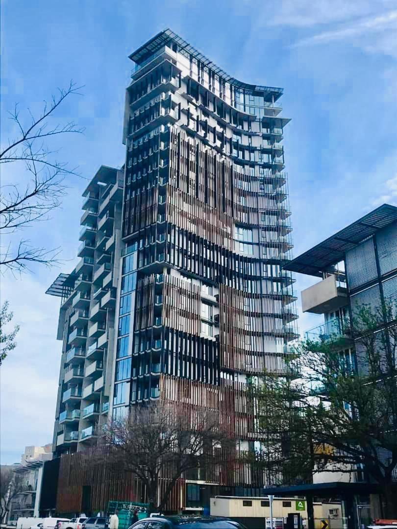 ONE Adelaide CBD , with 1 Carpark - Housity