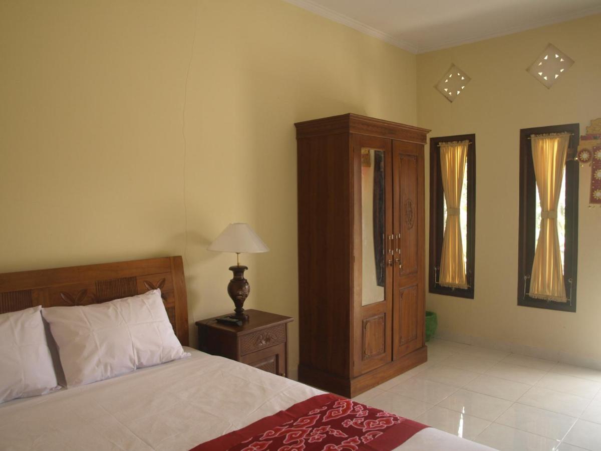 D'SARI UNDISAN Houses - Housity