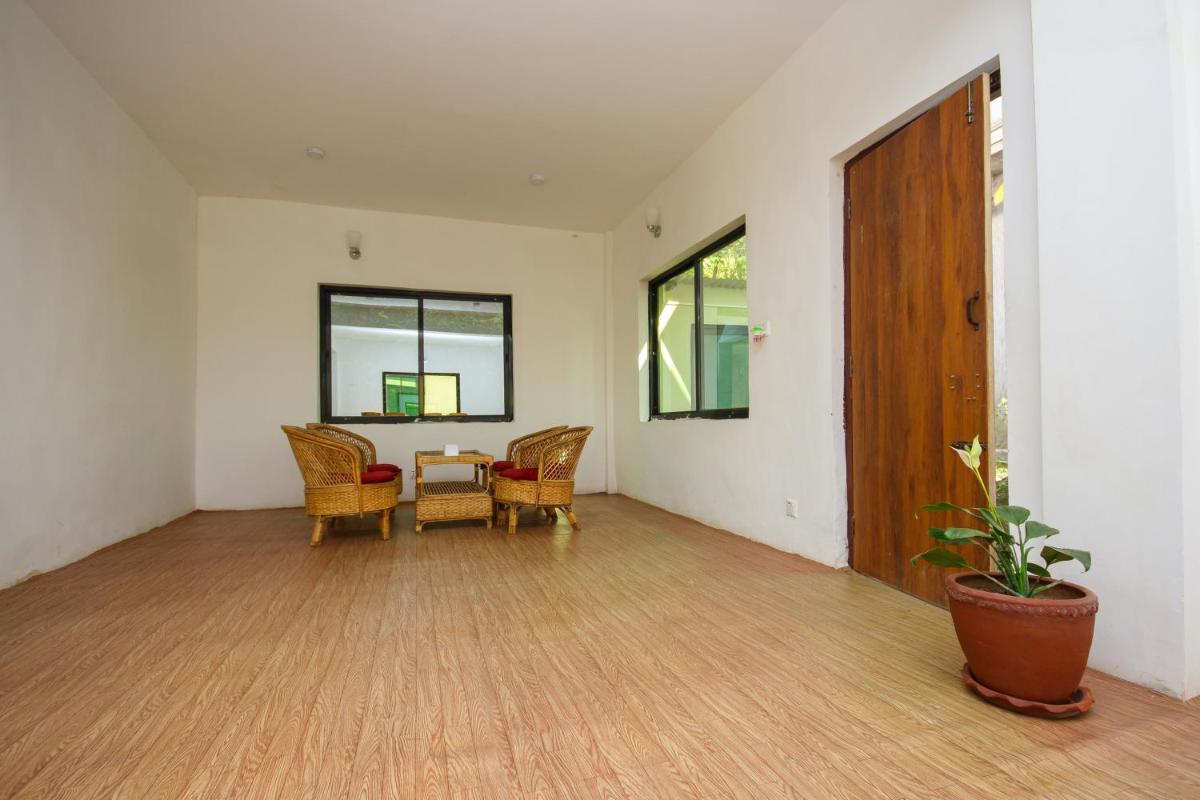 Nayagaun Village Resort - Housity