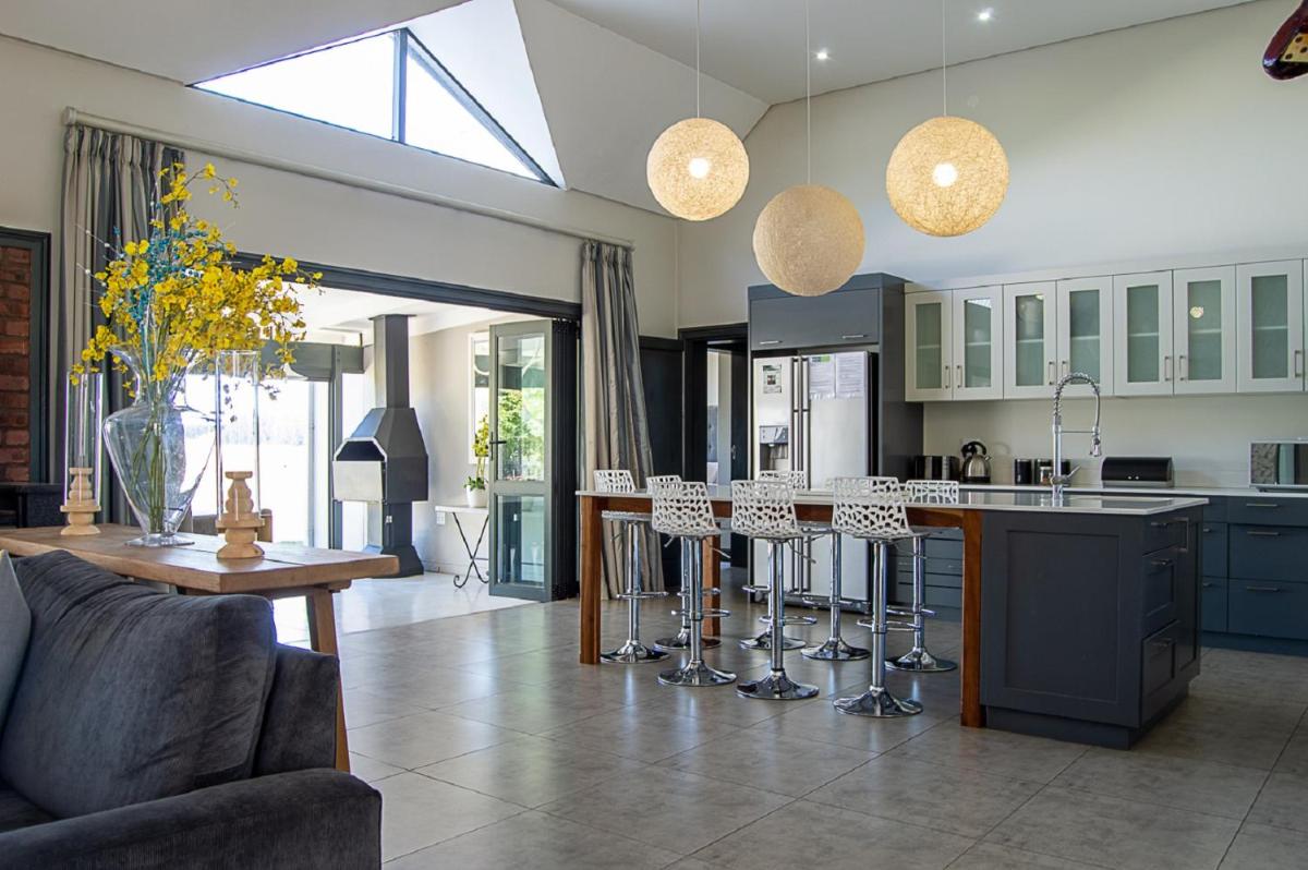 House 217 - Housity