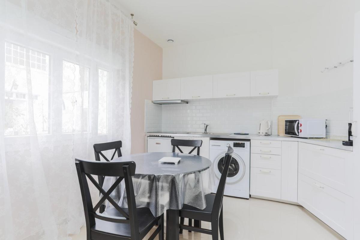 Top Apartment Elysée Ternes Paris - Housity