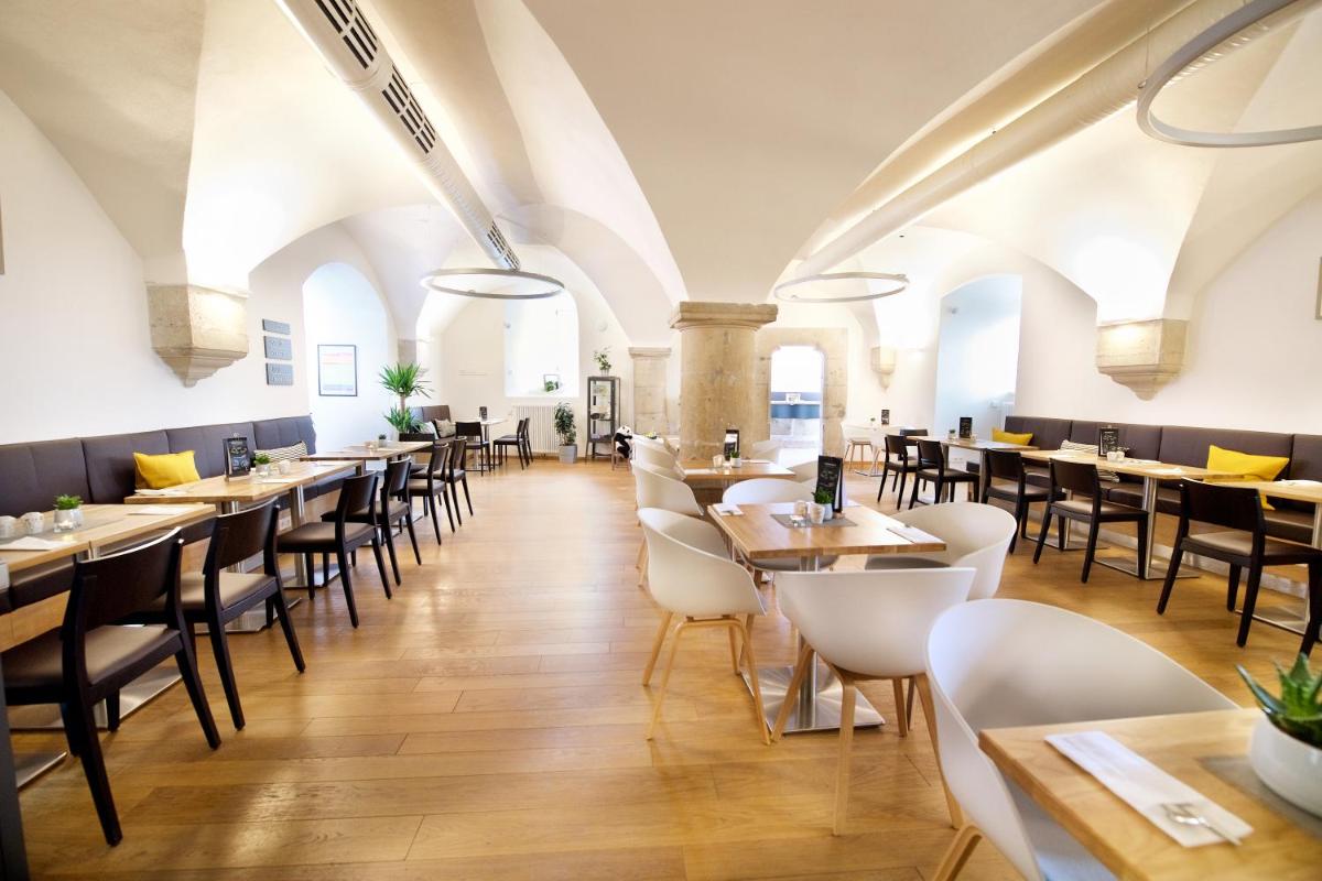 JUFA Hotel Kronach – Festung Rosenberg - Housity