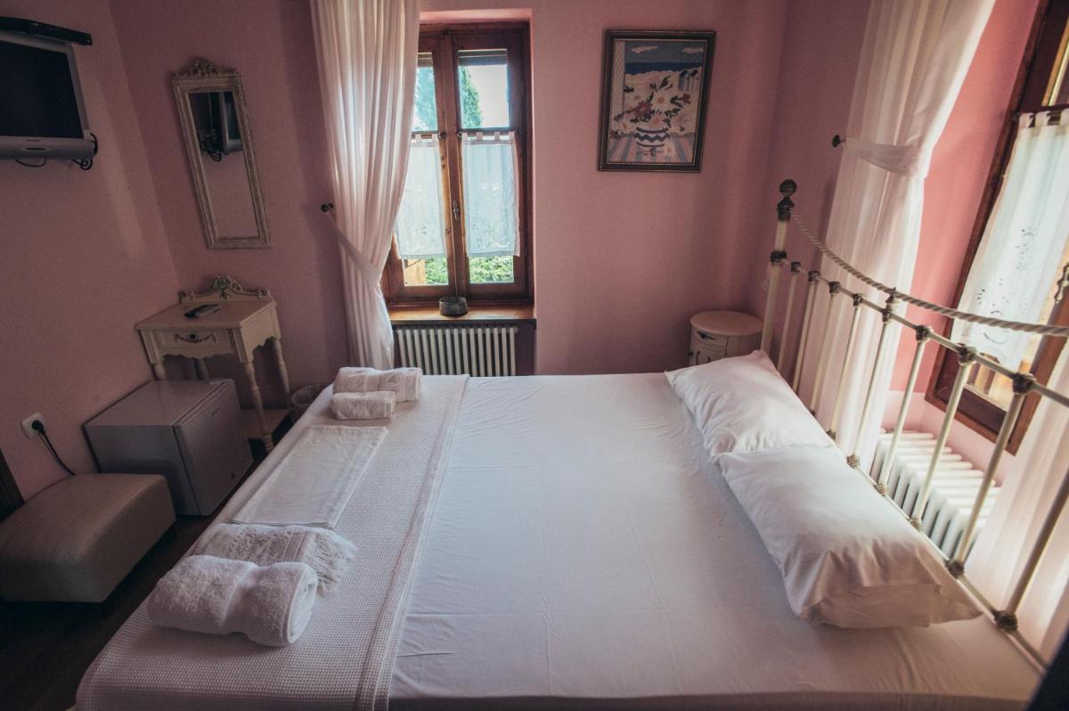Ellis Full Guest House - Housity