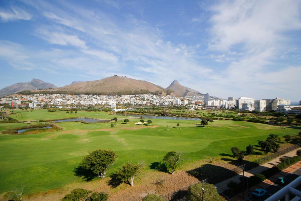 Mouille Point Apartments - Housity