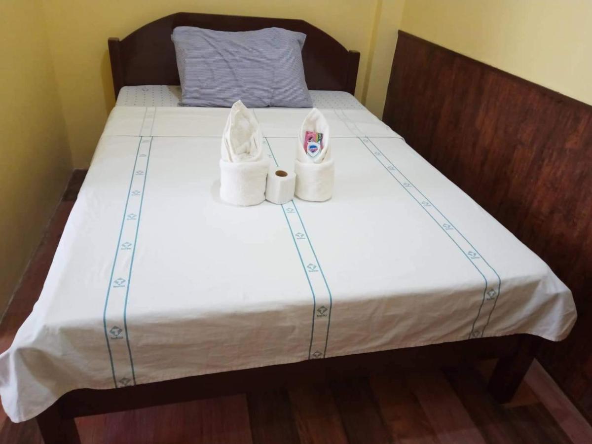 R & D Island Lodge - Housity