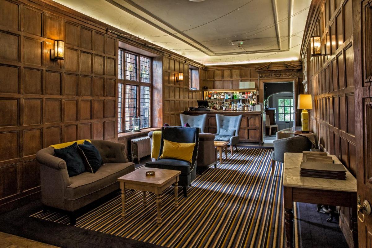 Grays Court Hotel - Housity