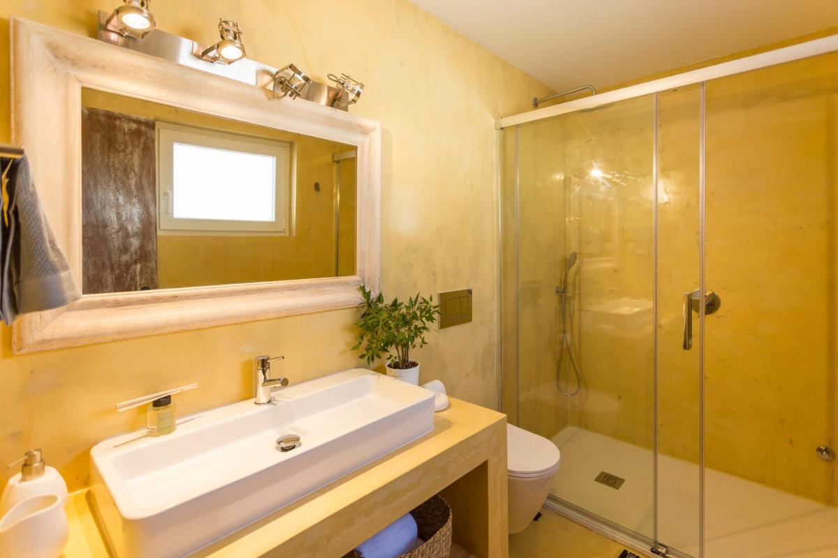SeaYa Villas - Housity