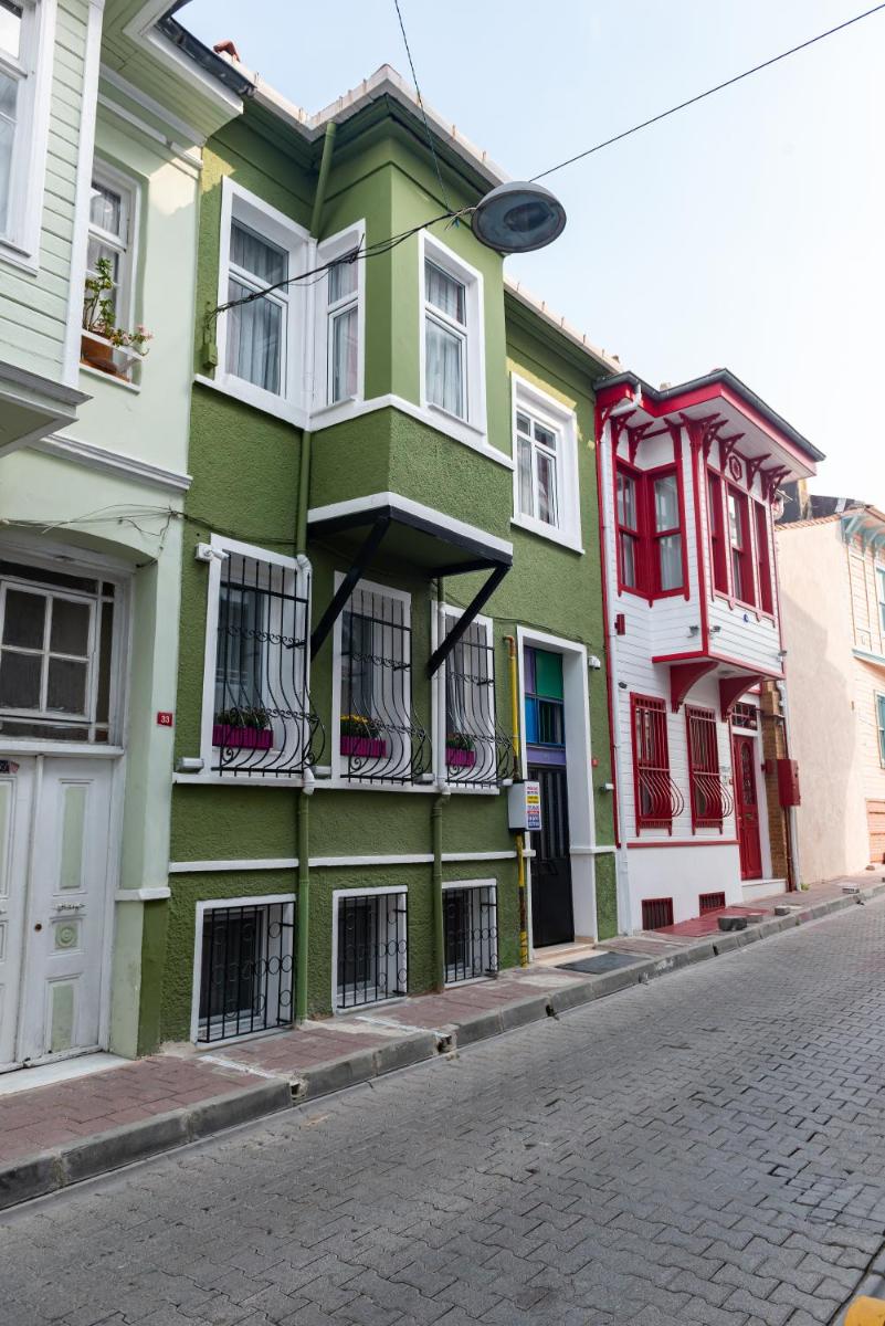 Dualis Hotel - Housity