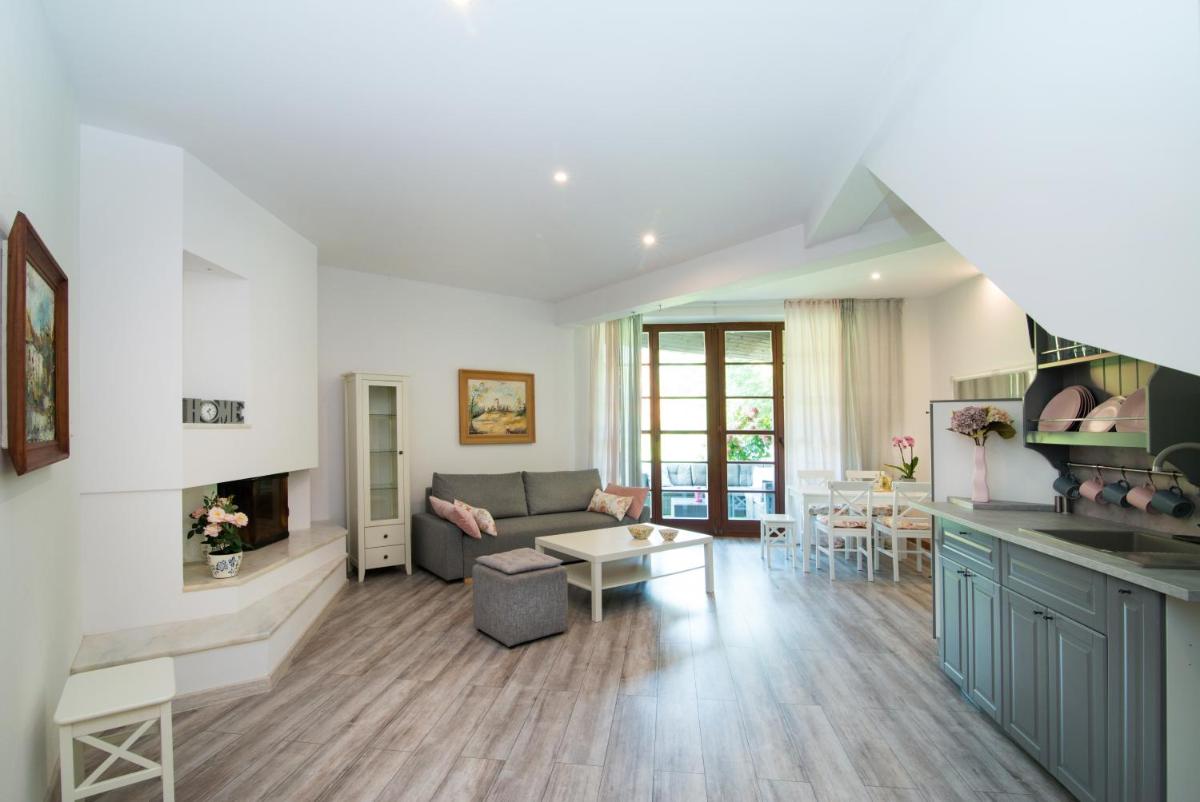 Apartamenty Fenix - Housity