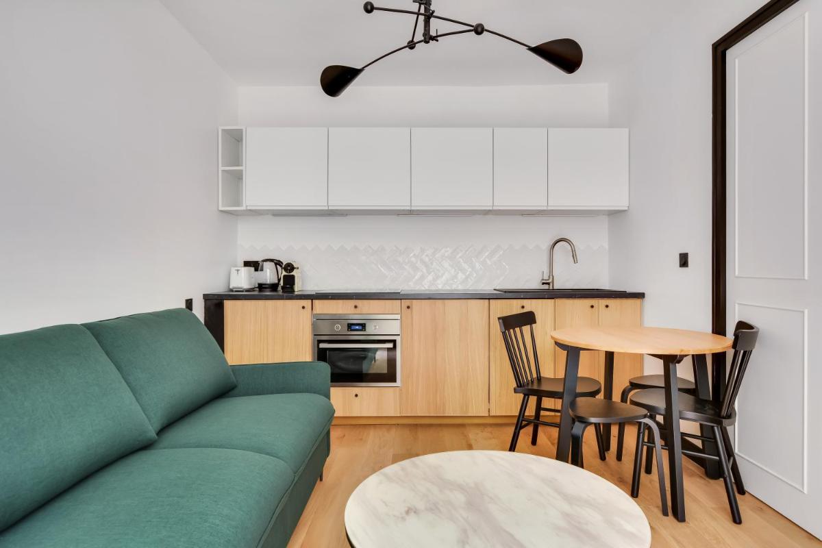 Pick A Flat's Apartment in Opera - Rue Grange Batelière - Housity
