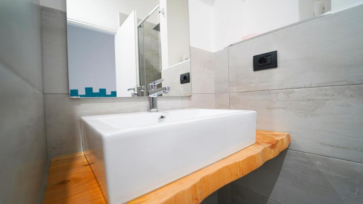 Neapolitan Flat 2 0 B&B - Hizvo