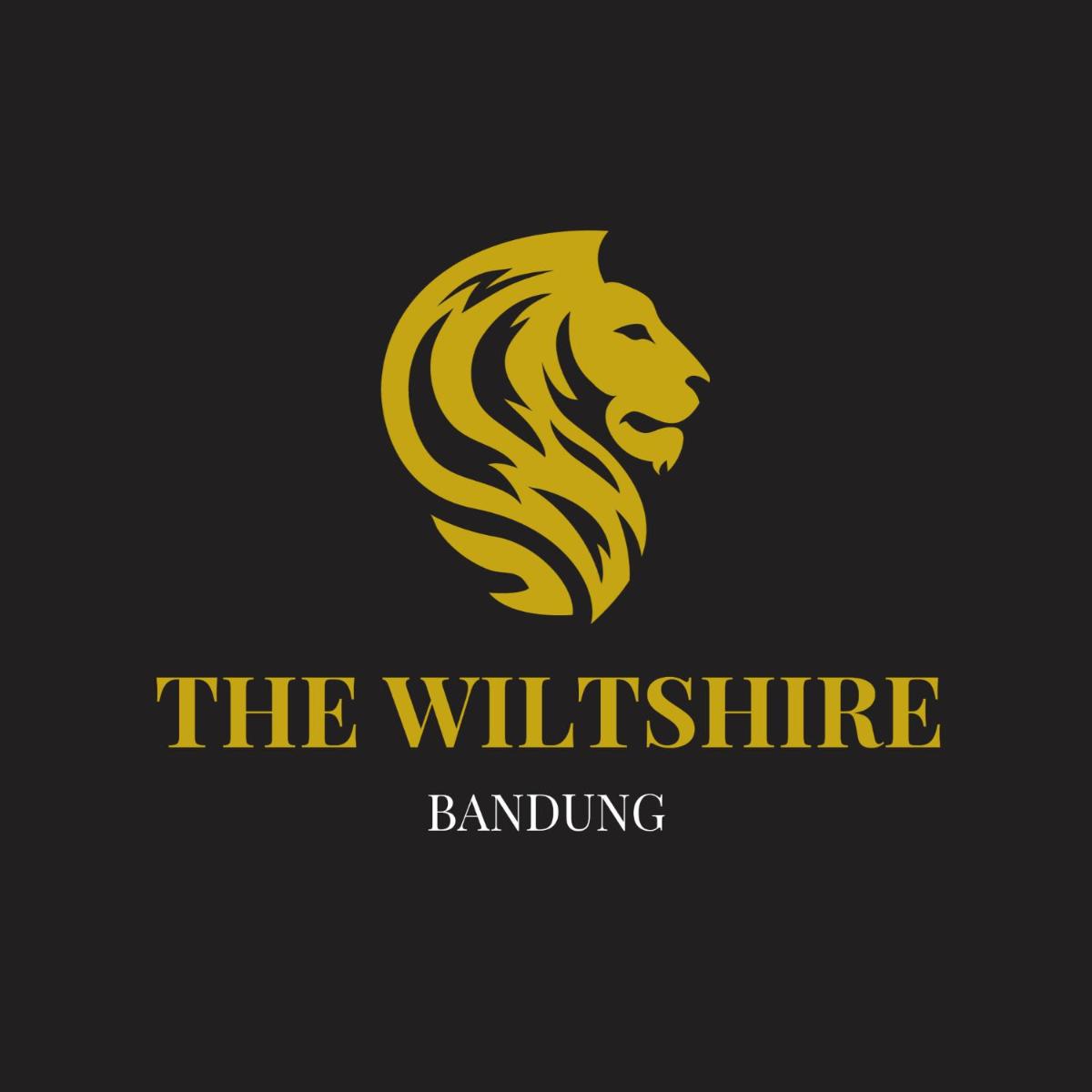 The Wiltshire Dago Pakar - Hillside Villa MAX 12 ORANG - Housity